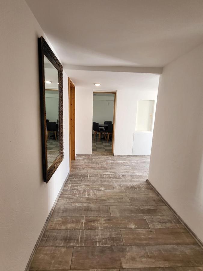 Saarlogis Ferienwohnungen Haus St. Arnual Saarbrücken Exterior foto